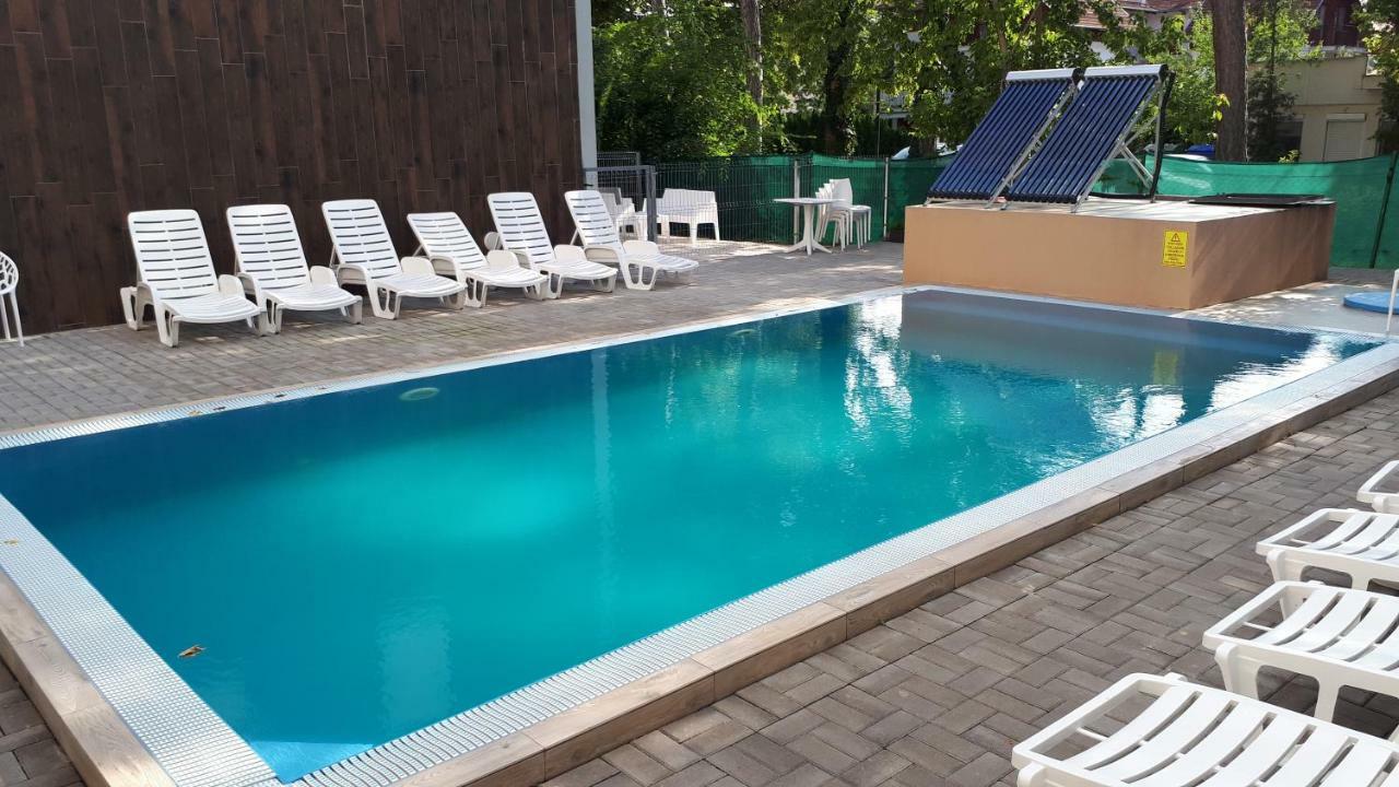 Lido Riviera Apartman Balatonlelle Eksteriør bilde
